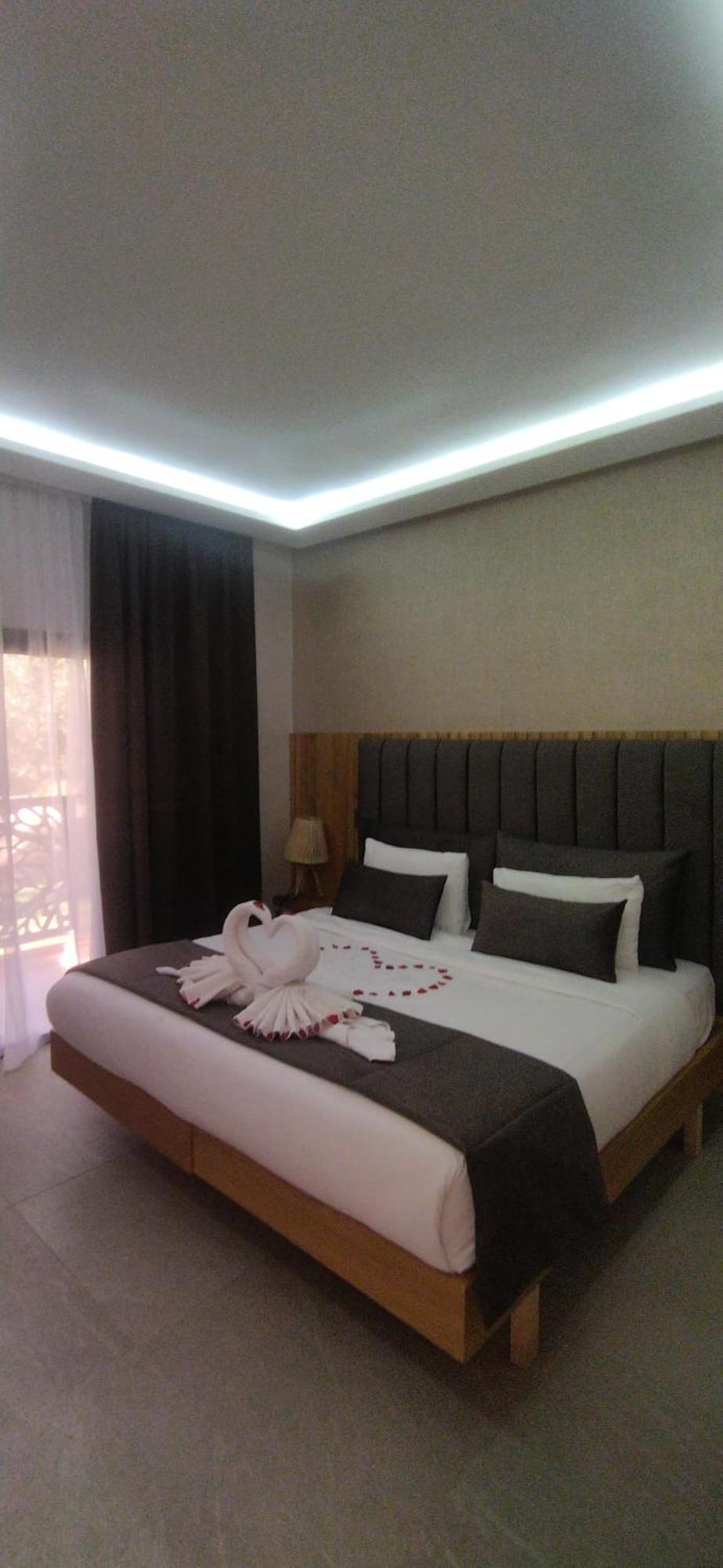 Ourika Camp Suites Hotel & Resort El Harkat Dış mekan fotoğraf
